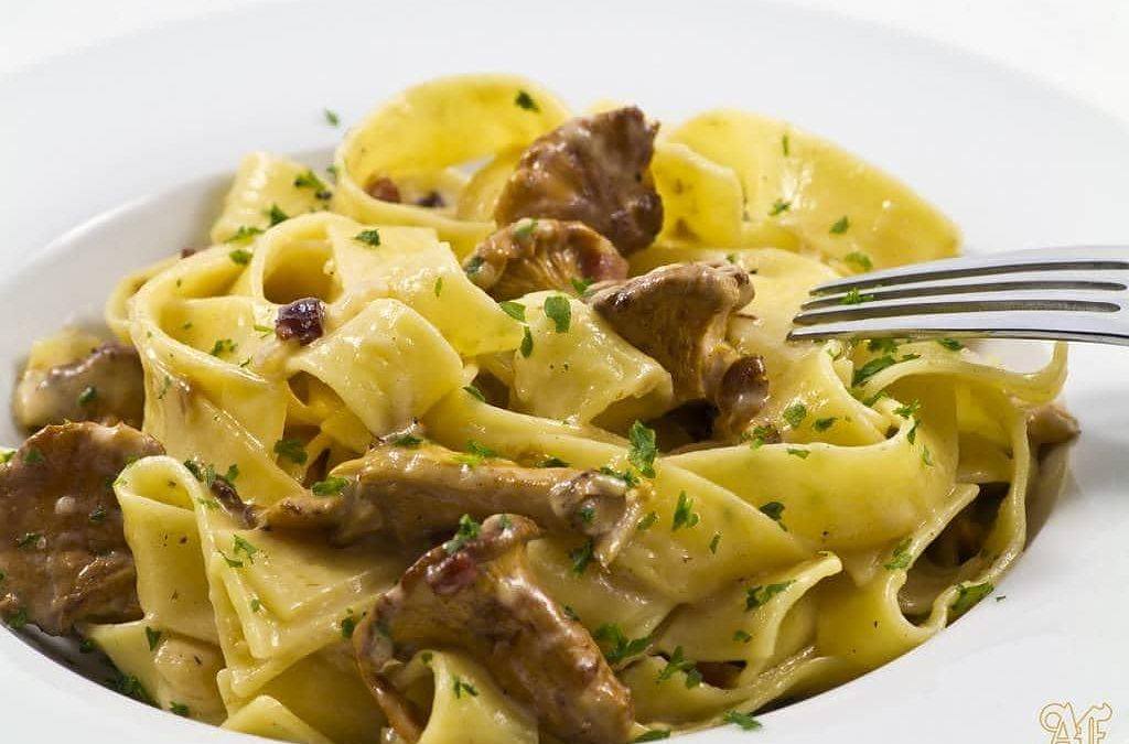 Pappardelle Speck e Funghi Porcini