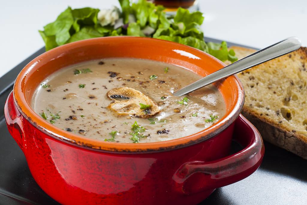 vellutata-di-funghi-porcini