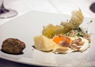 uova al tartufo ricetta