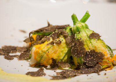 Fiori di zucca con tartufo